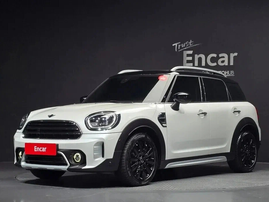 Открыть фотографии: Mini Countryman II Рестайлинг