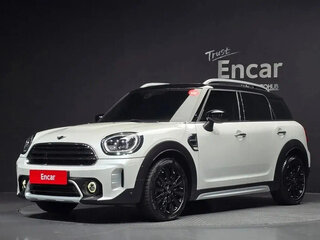 2021 Mini Countryman Cooper II Рестайлинг, белый, 1700000 рублей, вид 1