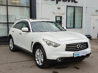 2014 Infiniti QX70, белый, 2200000 рублей, вид 3