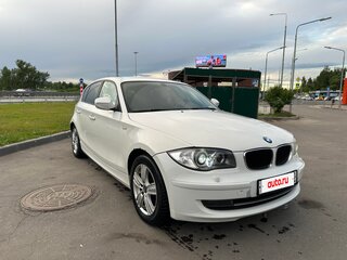 2011 BMW 1 серии 116i I (E81/E82/E87/E88) Рестайлинг, белый, 990000 рублей, вид 3