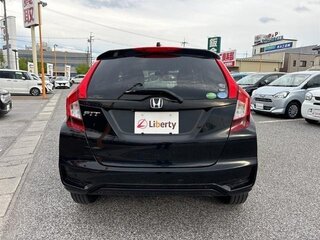 2017 Honda Fit III Рестайлинг, чёрный, 789000 рублей, вид 5