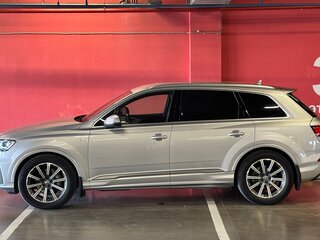 2020 Audi Q7 50 TDI II (4M) Рестайлинг, серый, 4950000 рублей, вид 5