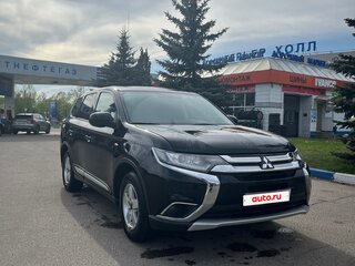 2016 Mitsubishi Outlander III Рестайлинг 2, чёрный, 1700000 рублей, вид 3