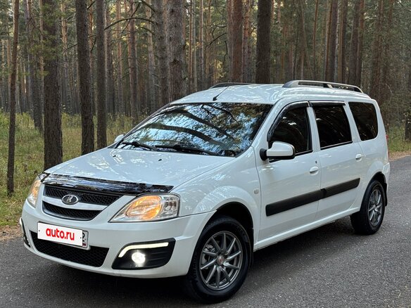 2013 Lada (ВАЗ) Largus I, белый - вид 3