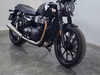 2023 Triumph Speed Twin, чёрный, 919000 рублей, вид 3