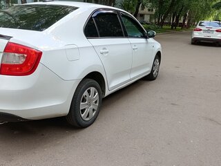 2016 Skoda Rapid I, жёлтый, 600000 рублей, вид 4