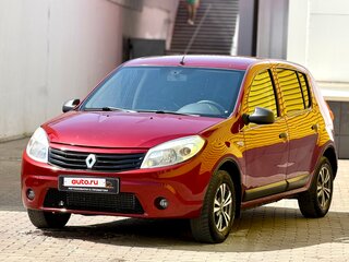 2011 Renault Sandero I, красный, 299999 рублей, вид 1