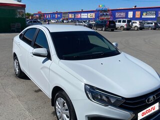 2024 Lada (ВАЗ) Vesta I Рестайлинг (NG), белый, 1250000 рублей, вид 3