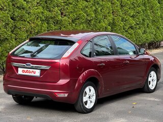2008 Ford Focus II Рестайлинг, пурпурный, 420000 рублей, вид 2