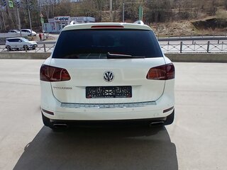 2013 Volkswagen Touareg II, белый, 2290000 рублей, вид 5
