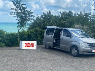 2010 Hyundai Grand Starex I, серебристый, 850000 рублей, вид 2