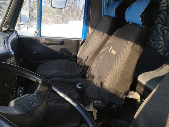 2012 КамАЗ 65117, синий, 2400000 рублей - вид 3