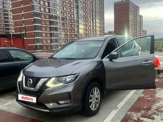 2020 Nissan X-Trail III Рестайлинг, серебристый, 1900000 рублей, вид 4