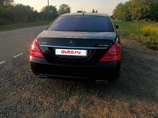 2010 Mercedes-Benz S-Класс 500 V (W221) Рестайлинг, чёрный, 1650000 рублей, вид 2