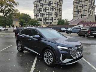 2024 Audi Q4 e-tron 40 I, синий, 4080000 рублей, вид 5