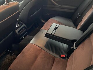 2011 BMW 5 серии 523i VI (F10/F11/F07), коричневый, 1366677 рублей, вид 4