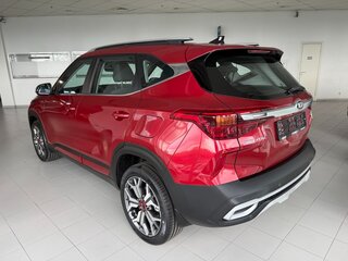 2022 Kia Seltos I, красный, 3130000 рублей, вид 3
