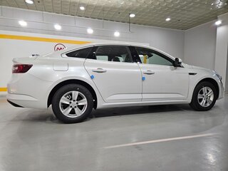 2024 Renault Samsung SM6 I Рестайлинг, белый, 1678900 рублей, вид 3