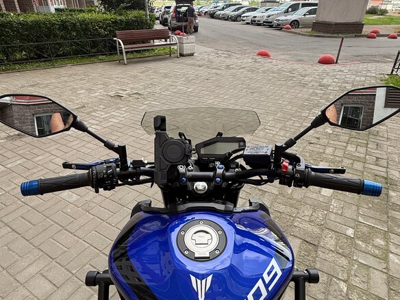 2017 Yamaha MT-09 (FZ-09), синий, 949000 рублей - вид 3