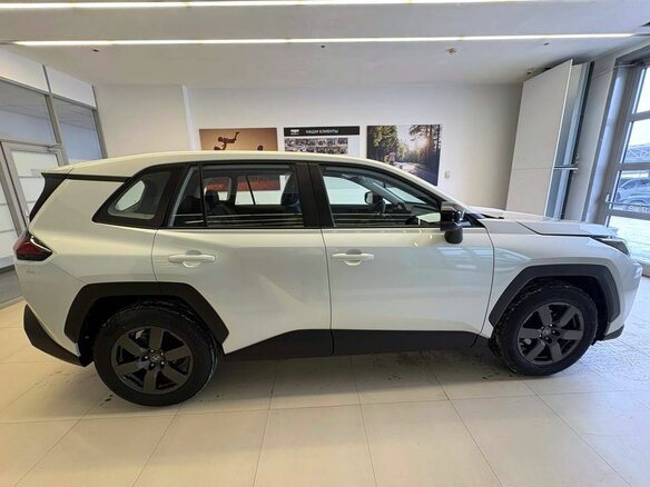 2026 Toyota RAV4 VI (XA60), белый, 4440000 рублей - вид 9