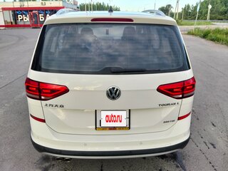 2020 Volkswagen Touran L II, белый, 2420000 рублей, вид 4