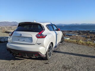 2015 Nissan Juke Nismo RS I Рестайлинг, белый, 1850000 рублей, вид 3