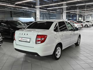 2024 Lada (ВАЗ) Granta I Рестайлинг, белый, 749000 рублей, вид 3