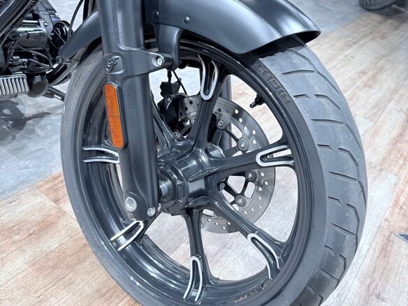 2023 Indian Chief Bobber, чёрный, 1899000 рублей - вид 23