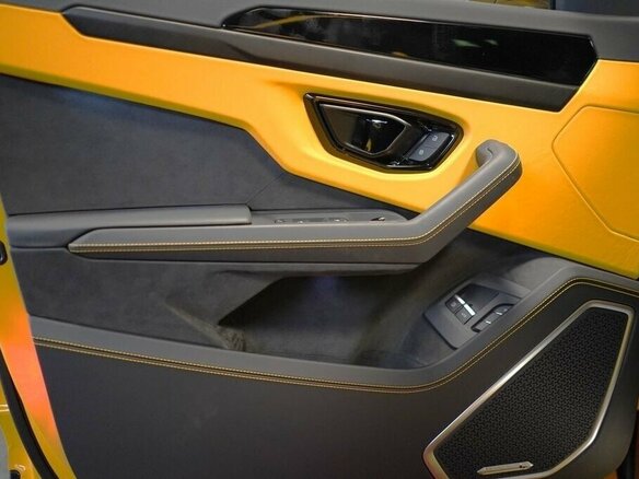 2025 Lamborghini Urus SE I Рестайлинг, жёлтый, 55000000 рублей - вид 15