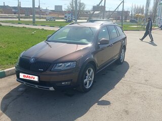 2015 Skoda Octavia Scout III (A7), коричневый, 1600000 рублей, вид 1