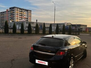 2006 Opel Astra GTC H, чёрный, 390000 рублей, вид 2