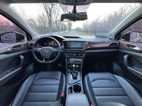 2022 Volkswagen Tharu I, серый - вид 8