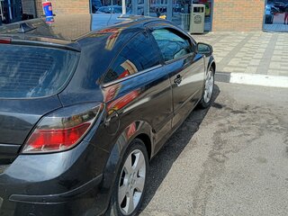 2006 Opel Astra GTC H Рестайлинг, чёрный, 370000 рублей, вид 3