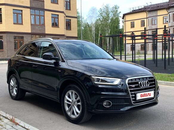 2013 Audi Q3 I (8U), чёрный - вид 3