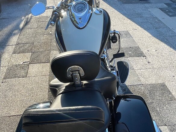 2012 Triumph Rocket III, бежевый, 1200000 рублей - вид 5