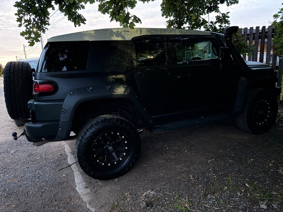 2009 Toyota FJ Cruiser, чёрный, 4000000 рублей - вид 15