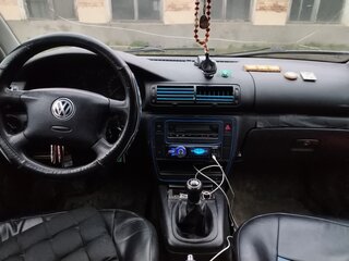 2000 Volkswagen Passat B5, зелёный, 175000 рублей, вид 5