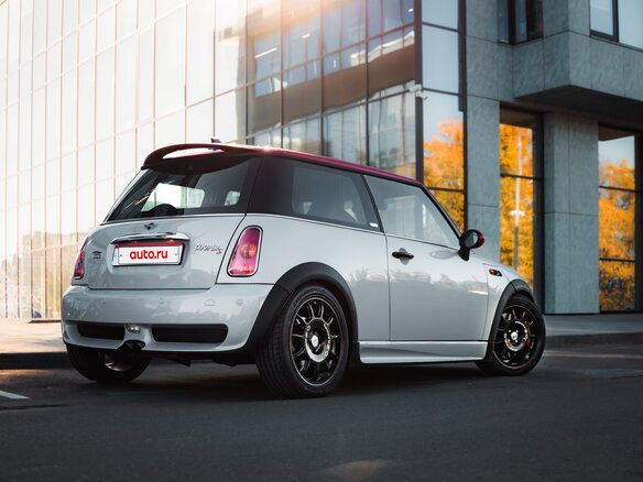 2003 Mini Hatch Cooper S I (R50), красный, 2000000 рублей - вид 7