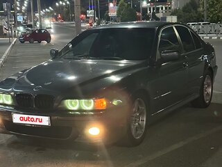 2002 BMW 5 серии 525i IV (E39) Рестайлинг, серый, 850000 рублей, вид 3