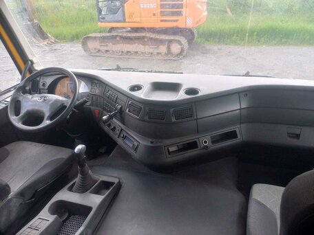 2022 IVECO-Hongyan 6x4 (CQ3346), жёлтый, 2668150 рублей, вид 5