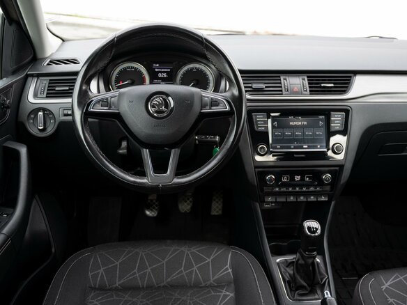 2019 Skoda Rapid I Рестайлинг, бежевый, 1340000 рублей - вид 5
