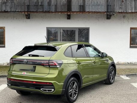 2022 Volkswagen Taigo, зелёный, 2547000 рублей, вид 4