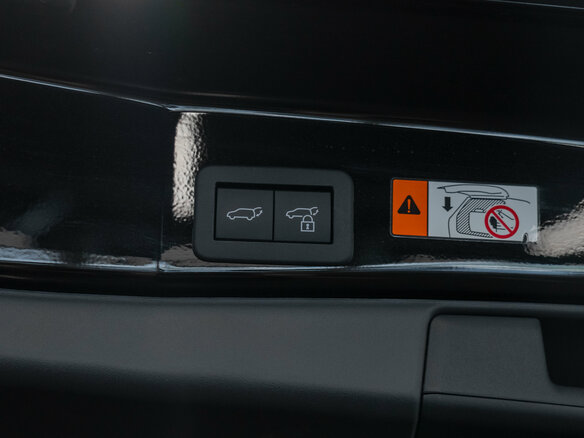 2026 Toyota RAV4 VI (XA60), чёрный - вид 23