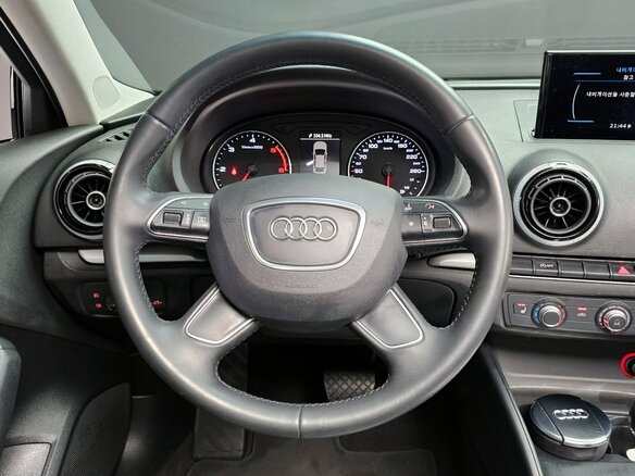 2015 Audi A3 III (8V), белый, 1350002 рублей - вид 4