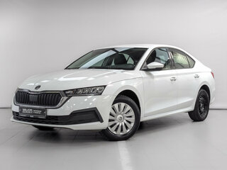 2021 Skoda Octavia IV (A8), белый, 2125000 рублей, вид 1