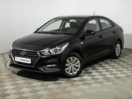 2018 Hyundai Solaris II, чёрный, 999700 рублей, вид 1