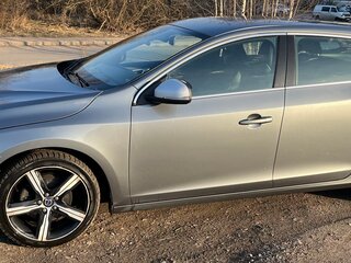 2018 Volvo V60 I Рестайлинг, серый, 2500000 рублей, вид 3