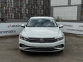 2020 Volkswagen Passat B8 Рестайлинг, белый, 1892000 рублей - вид 1