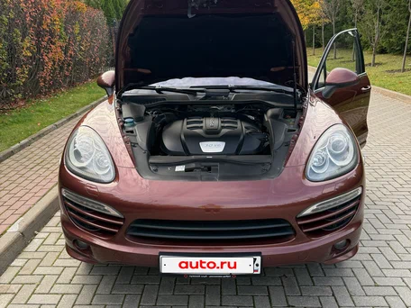 2012 Porsche Cayenne Diesel II (958), коричневый, 2450000 рублей, вид 2