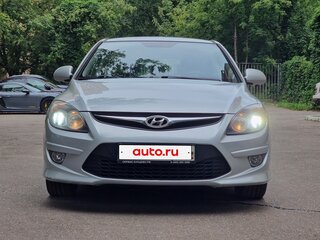 2010 Hyundai i30 I Рестайлинг, серебристый, 1300000 рублей, вид 2